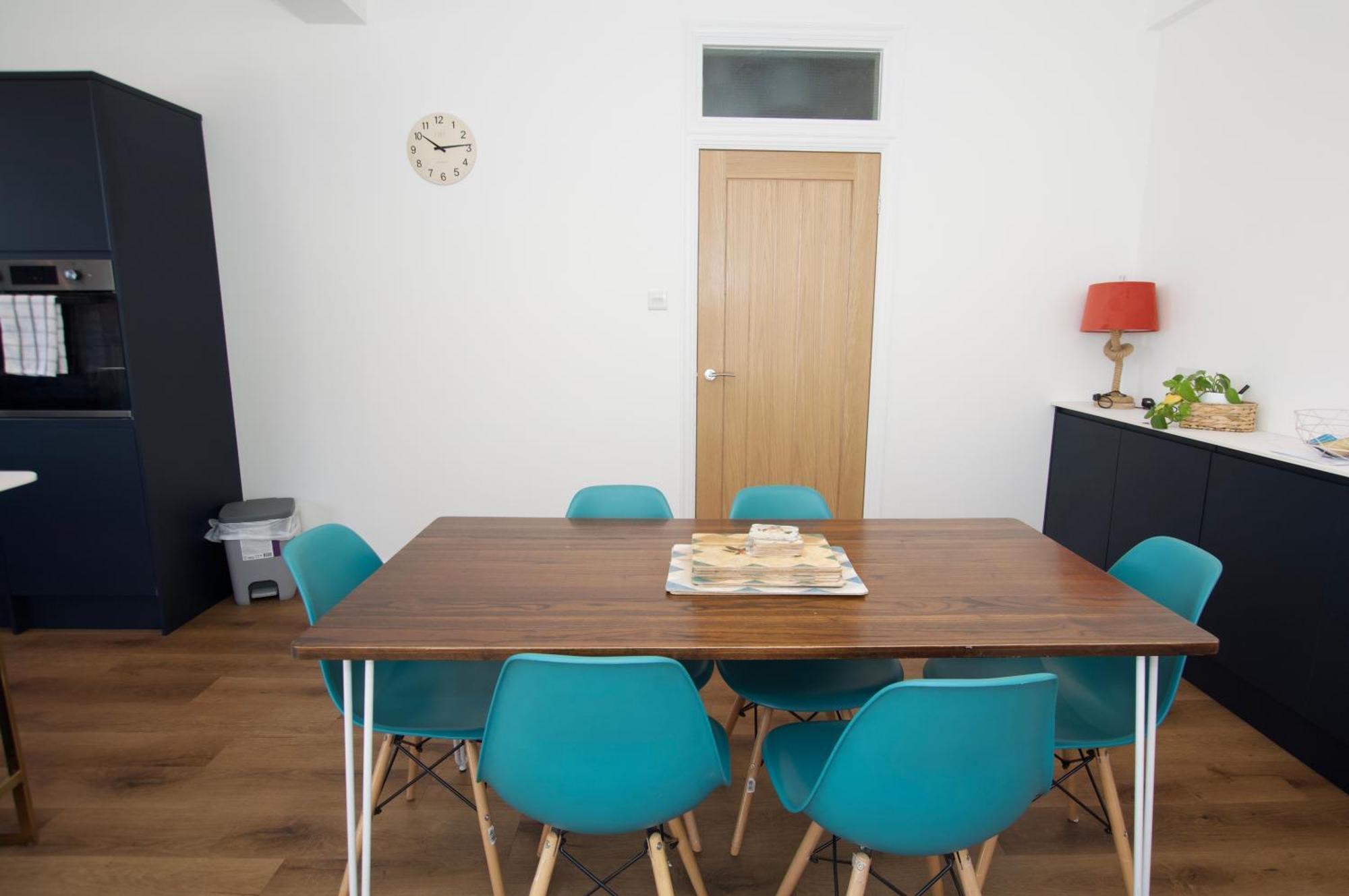Beautiful Large 3-Bed Coastal Flat With Parking. Lejlighed Frinton-on-Sea Eksteriør billede